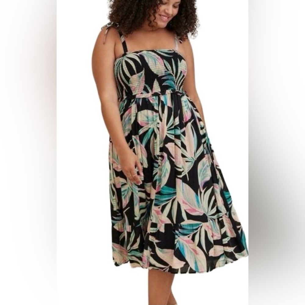 Torrid NWT Tropical Print Midi Dress